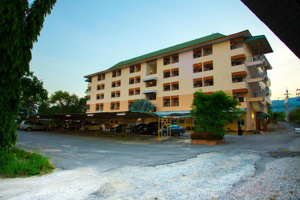 The Residence Hotel -Sha Extra Plus Chiang Mai Bagian luar foto